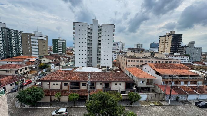 Vista livre da sacada.