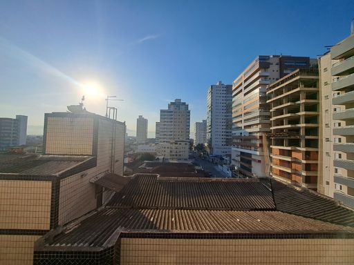 Vista livre da sacada.
