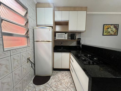 Cozinha americana planejada.