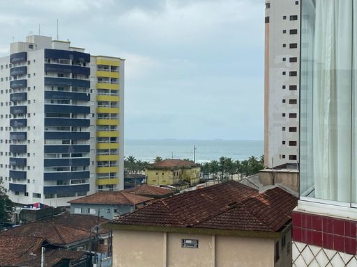 Vista para o mar da sacada.