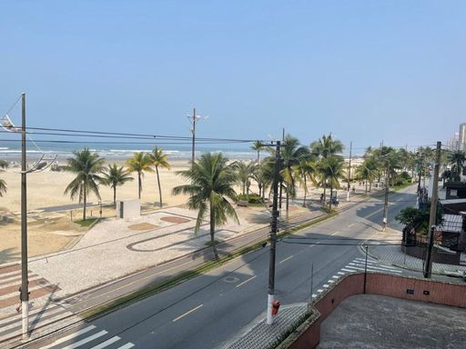 Vista para o mar da sacada.