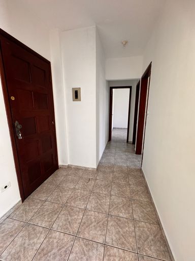 Corredor do apartamento.