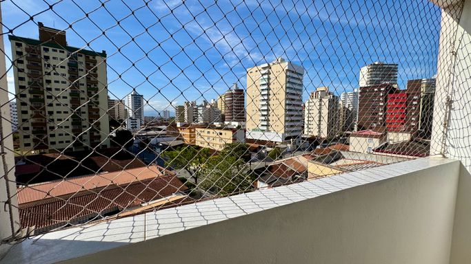 Vista livre da sacada da sala.