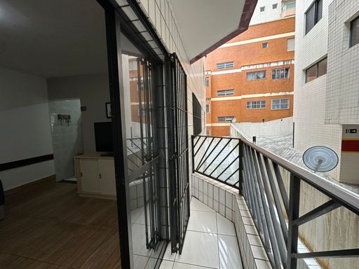 Sacada da sala.