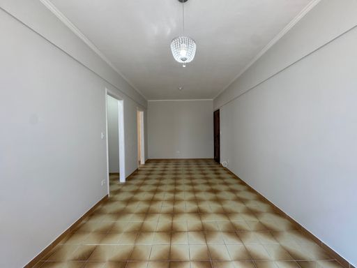 Sala de 2 ambientes.