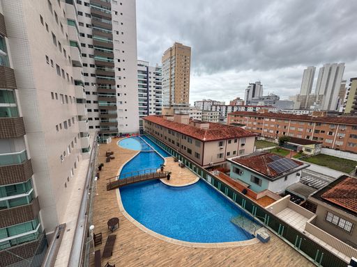 Vista livre da sacada gourmet.