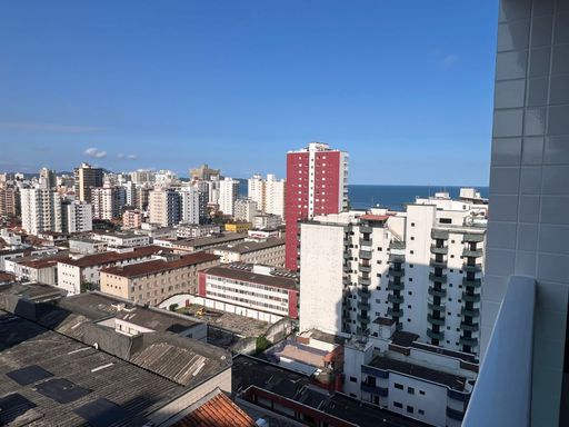 Vista para o mar da sacada gourmet.