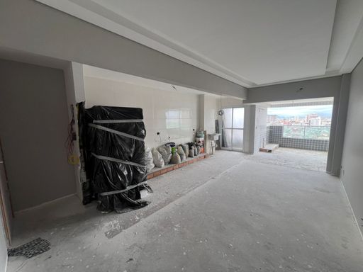 Sala e cozinha.