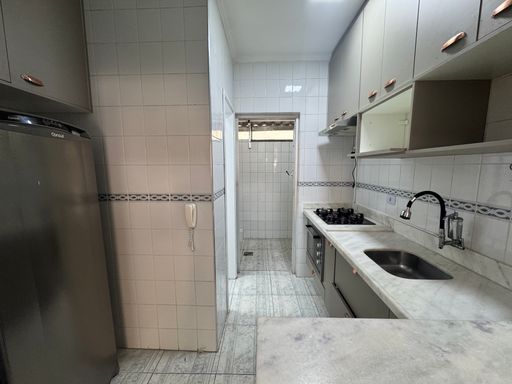 Cozinha americana planejada.