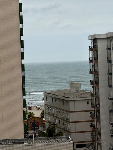 Vista do mar da sacada gourmet.