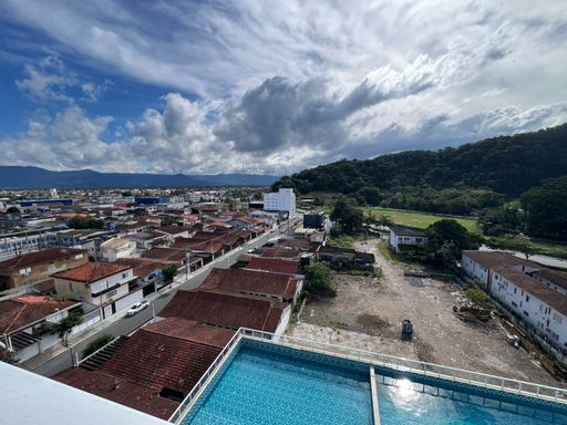 Vista livre da sacada.