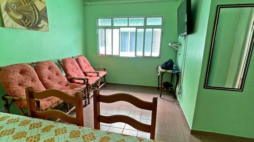 sala de estar espaçosa