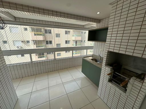 Sacada gourmet envidraçada.