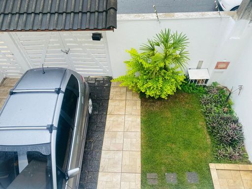 Foto da Garagem: "Sua segurança e praticidade são prioridade.