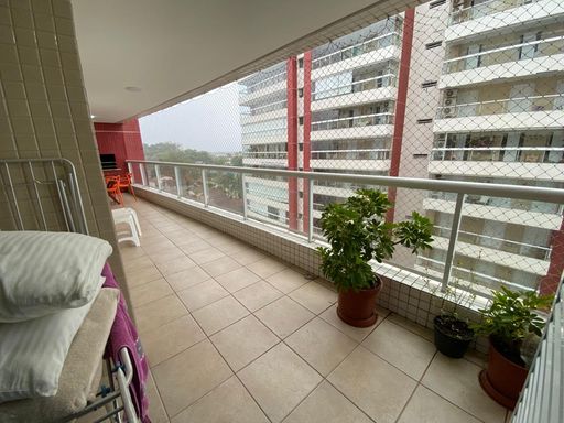 Energia que revigora: sinta a suave e calorosa iluminação do sol da manhã preenchendo os ambientes, trazendo vitalidade e bem-estar para seu dia.