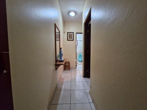 Vagas de garagem com fácil acesso, garantindo a segurança do seu veículo.