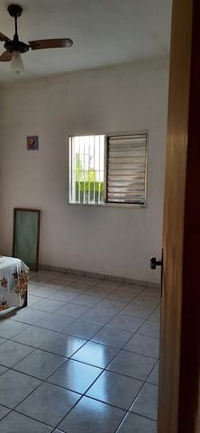 Terceiro quarto espaçoso, ideal para crianças, visitantes ou para ser usado de acordo com a sua necessidade.