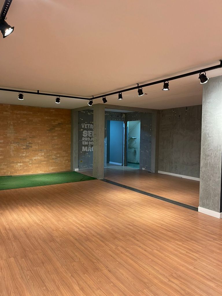 Imóvel comercial à venda em Jardim Novo Oásis, Maringá - foto 1