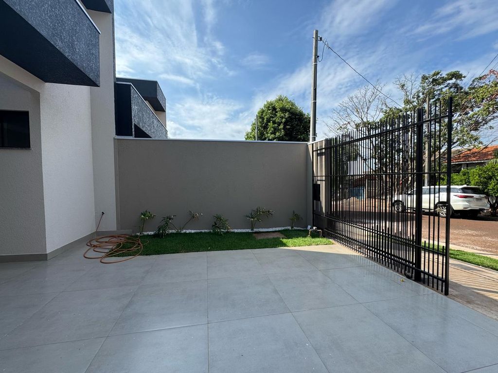 Casa 3 quartos à venda em Conjunto Habitacional Requião, Maringá - foto 3