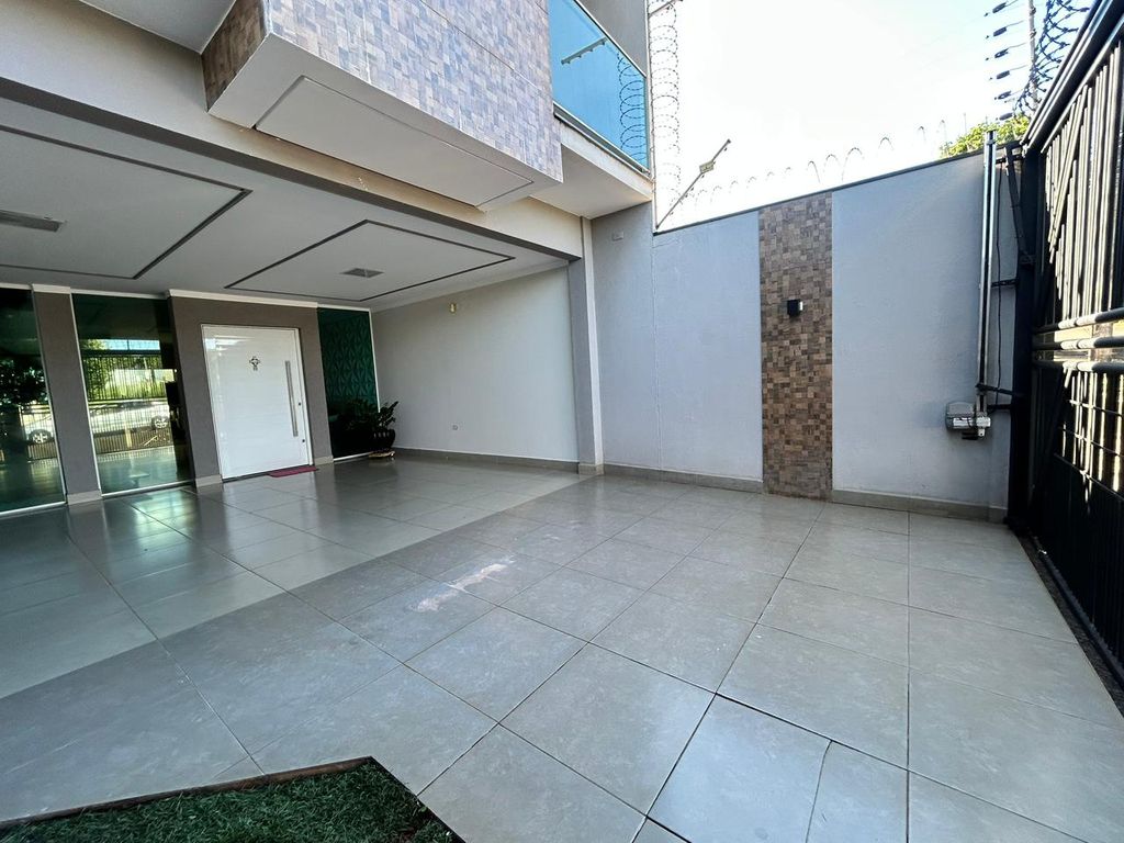 Casa 3 quartos à venda em Jardim São Miguel, Maringá - foto 1