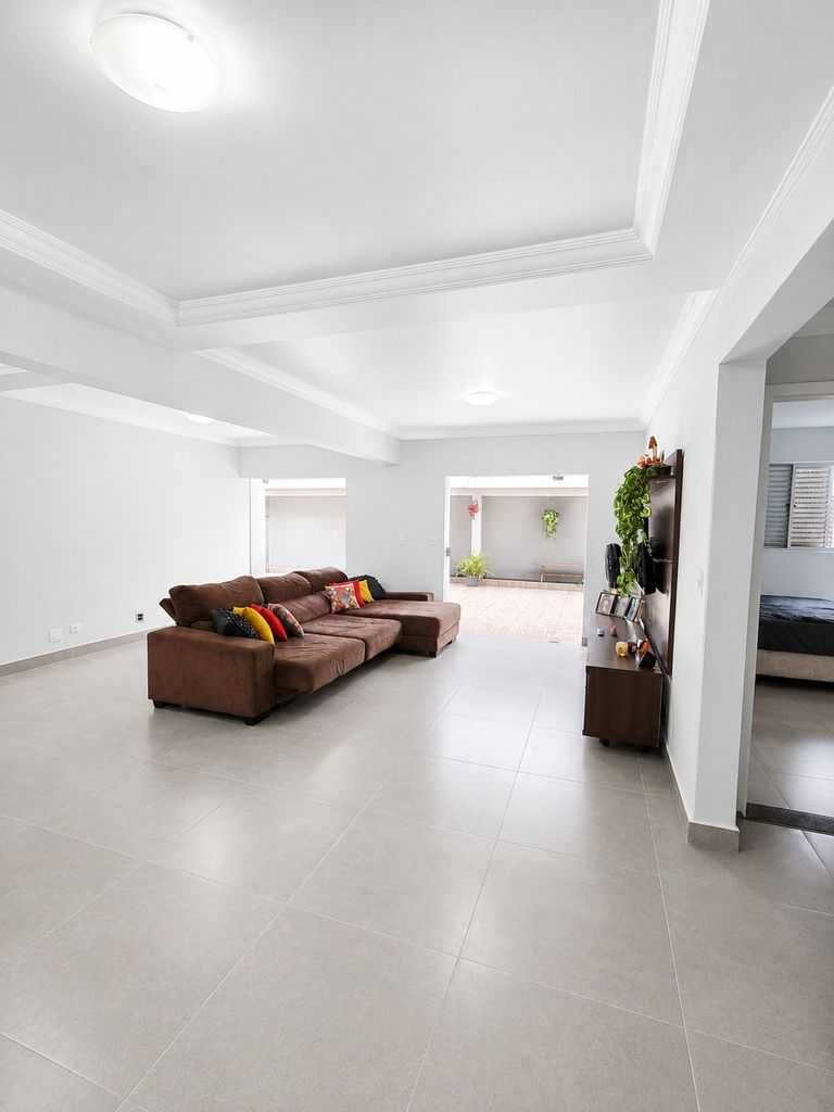 Apartamento 4 quartos à venda em Zona 07, Maringá - foto 1