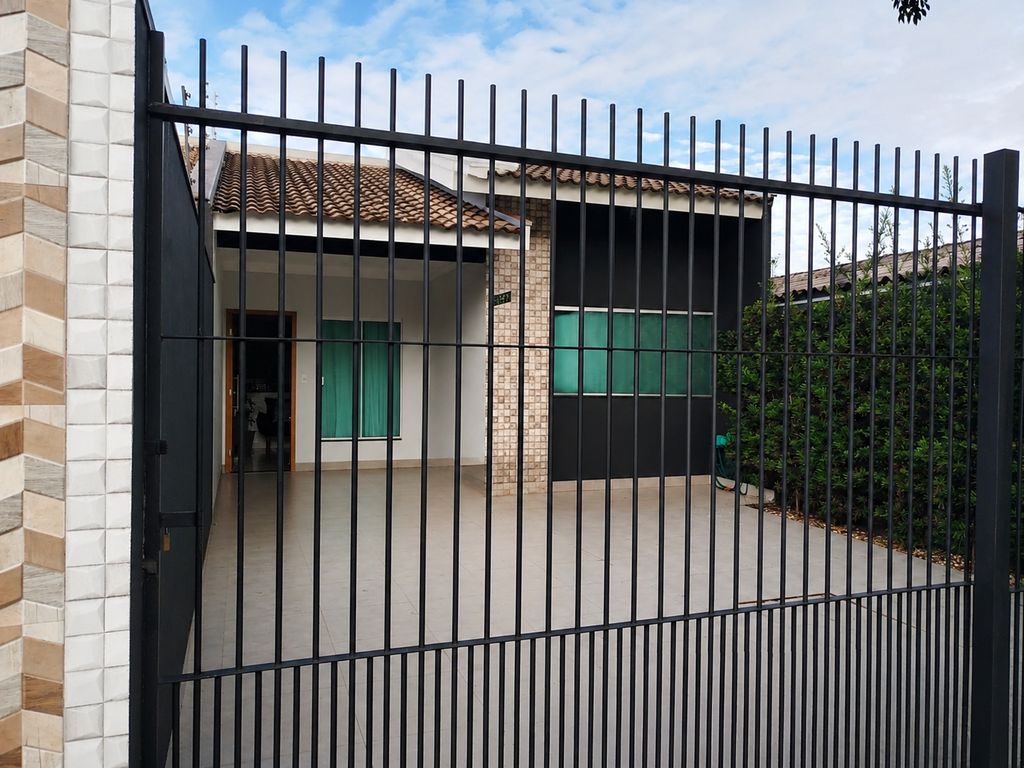 Casa 3 quartos à venda em Parque Hortência II, Maringá - foto 1
