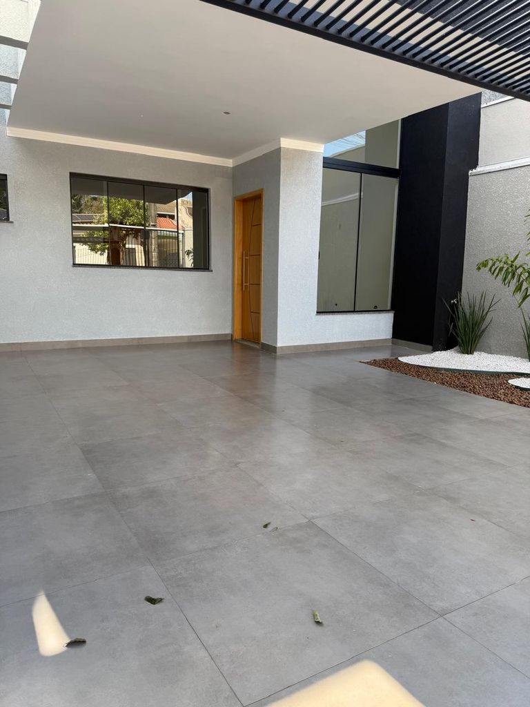 Casa 3 quartos à venda em Parque Residencial Tuiuti, Maringá - foto 4