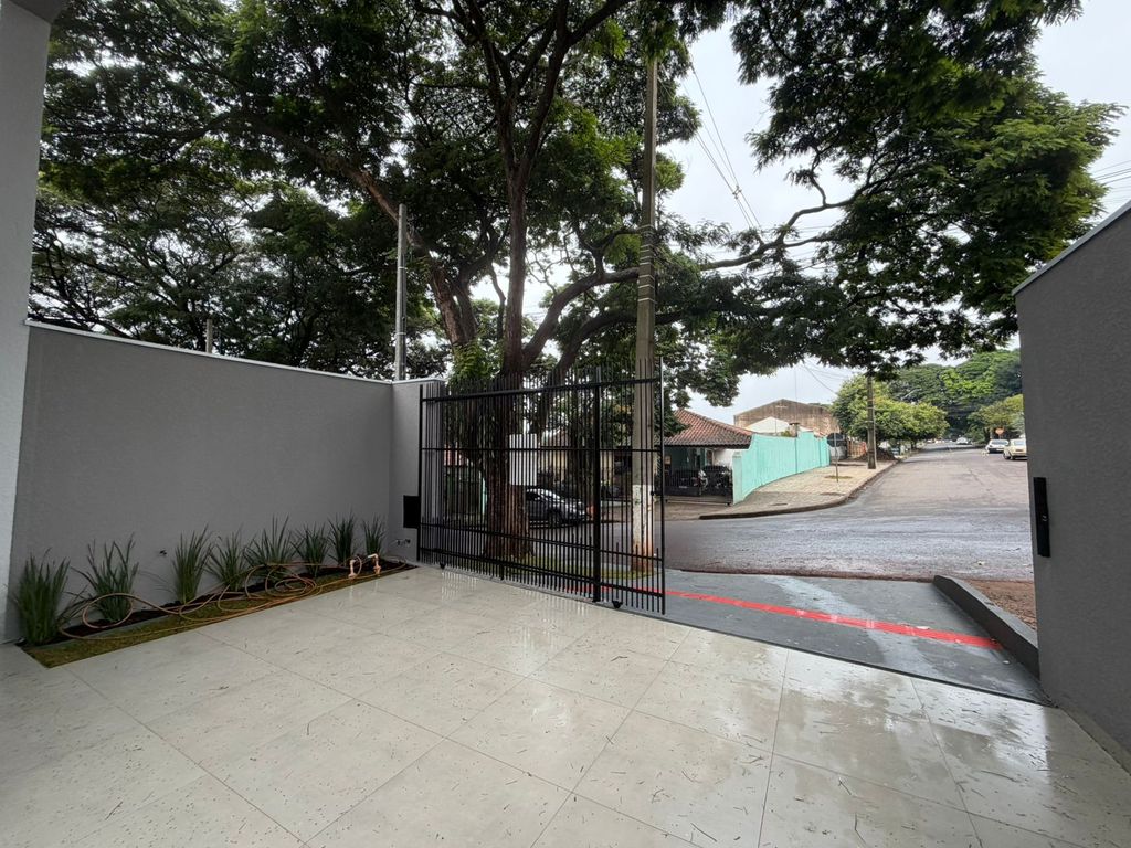 Casa 3 quartos à venda em Jardim Bertioga, Maringá - foto 2