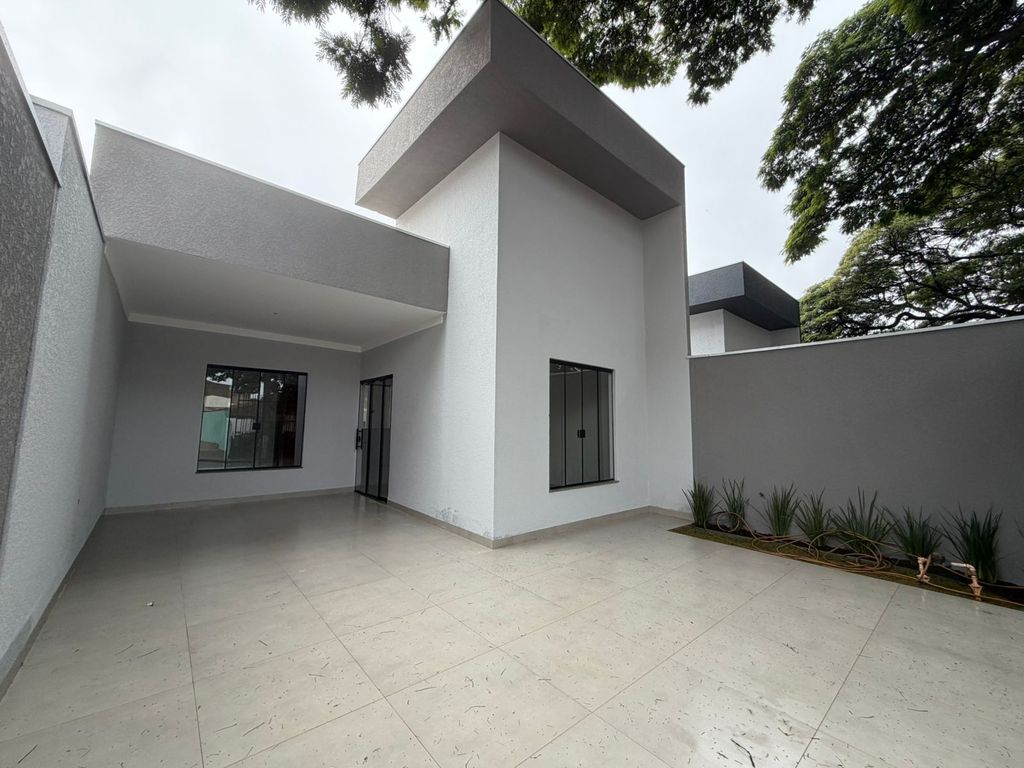 Casa 3 quartos à venda em Jardim Bertioga, Maringá - foto 1